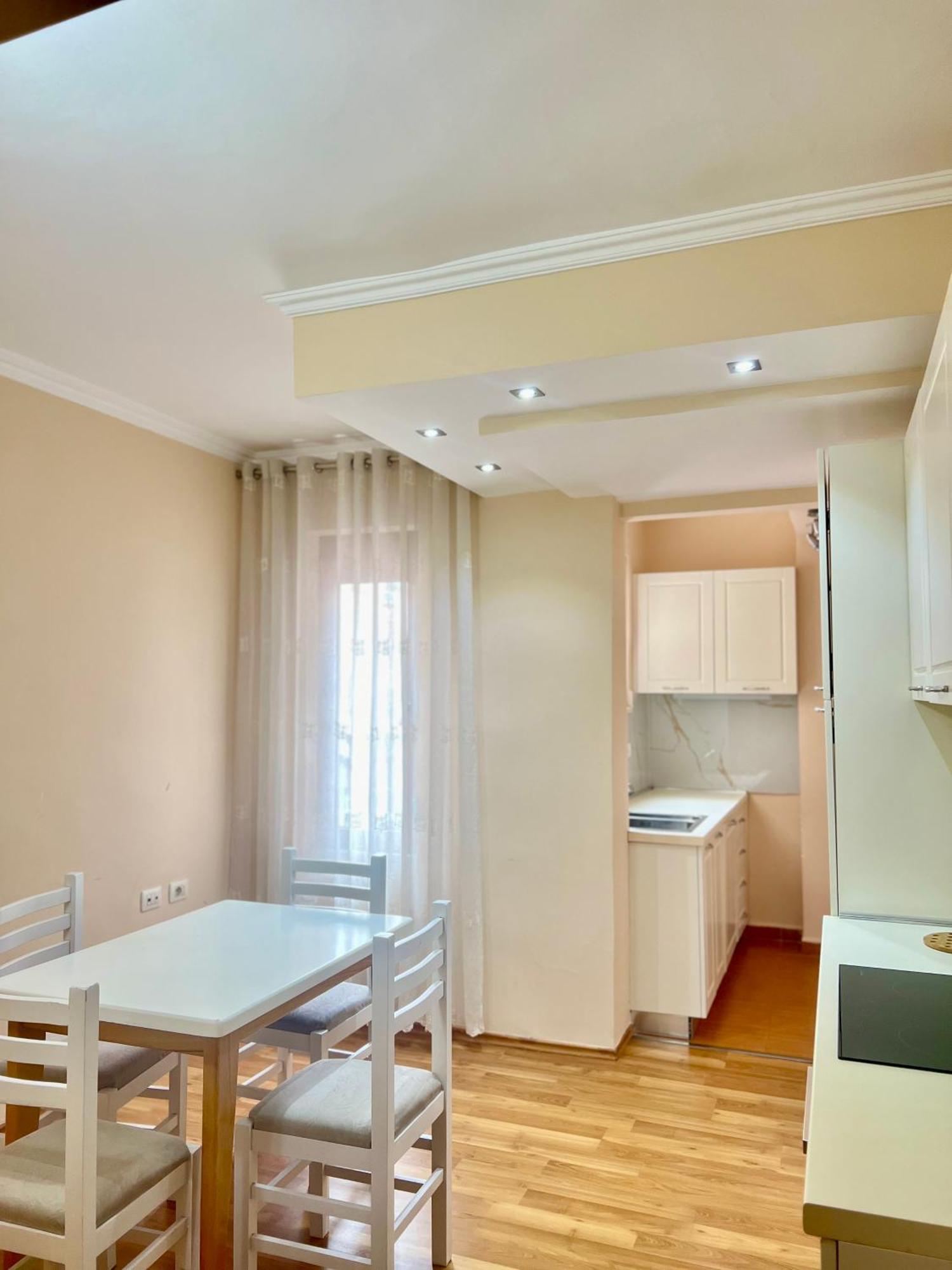 Skanderbeg Square Apartment 02 Tirana Exterior foto